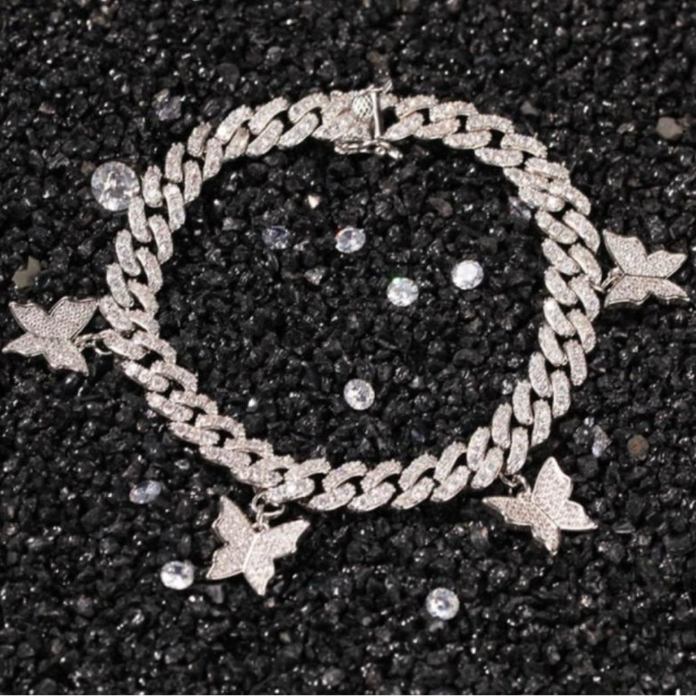 Silver Butterfly Anklet 9inch - Picture 3 of 4